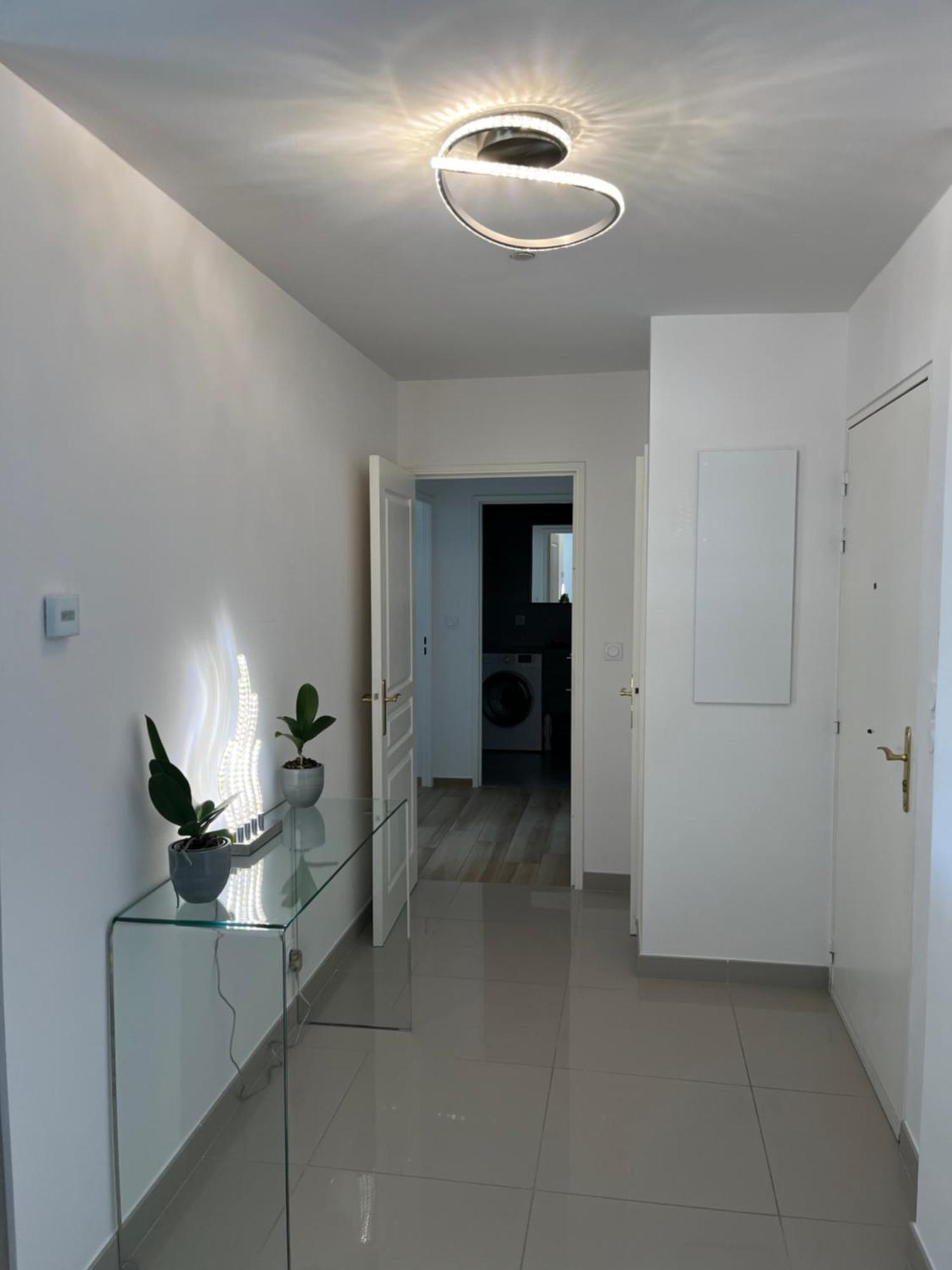 Appartement Entierement Equipe Шарбоньєр-ле-Бен Екстер'єр фото